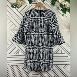 Zara plaid flare sleeves sz Medium